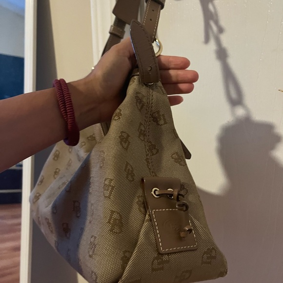 Dooney & Bourke HandBag - Picture 4 of 5